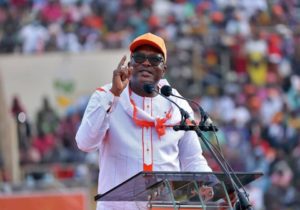 Roch Kabore, candidat du MPP au stade Général Sangoulé Lamizana à Bobo Dioulasso