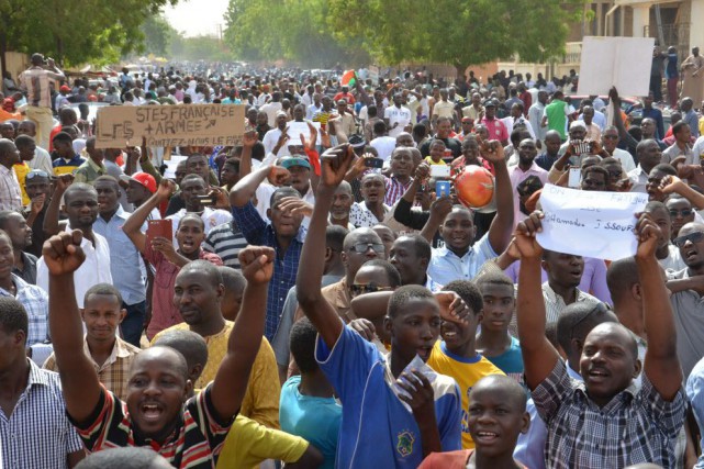 Niger : hausse du prix du gasoil, les transporteurs envisagent une grève 