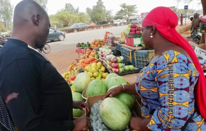 jeûne Ouagadougou vendeurs fruits