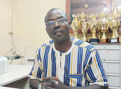 Le proviseur du lycée Marien N'Gouabi, Lazare Sebgo