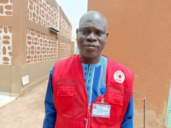 Le Coordonnateur des projets d'urgence de la Croix-Rouge, Paryam Ouédraogo