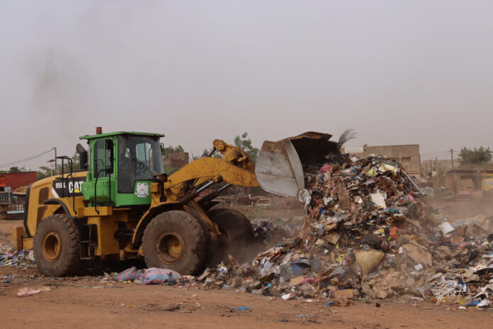 Ouagadougou ramassage ordures tricycles
