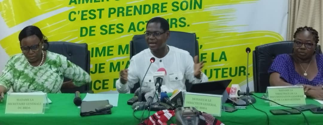 Conférence de presse sur la répartition des droits du mois d’août