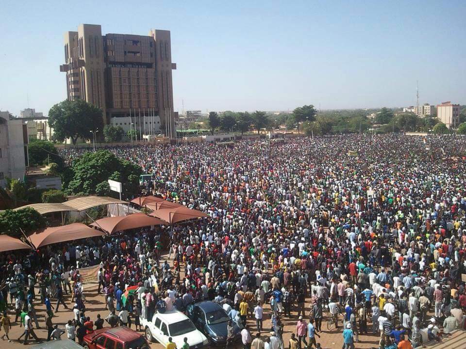 Les manifestations de l'opposition ont drainé du monde à la Place de la nation de Ouagadougou