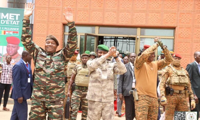 Les trois chefs d'État de l'espace AES lors de leur premier sommet à Niamey