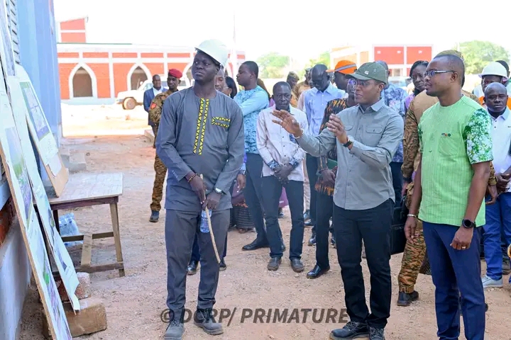 Chantier du Centre national d'appui et de transformation artisanale du coton