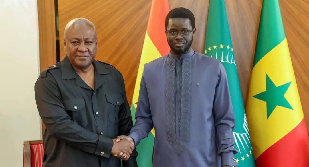 John Dramani Mahama en visite de travail au Sénégal