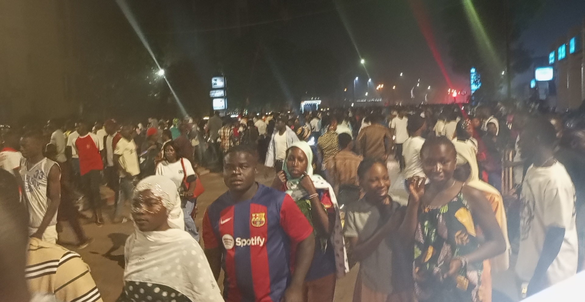 Des milliers de Ouagalais sortis pour célébrer l'avant dernier jour du FESPACO 2025