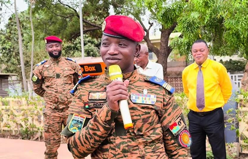 le commandant de la deuxième région militaire, le lieutenant-colonel Lassané Porgo